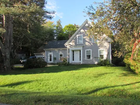 34 Watts Avenue Saint George ME 04860