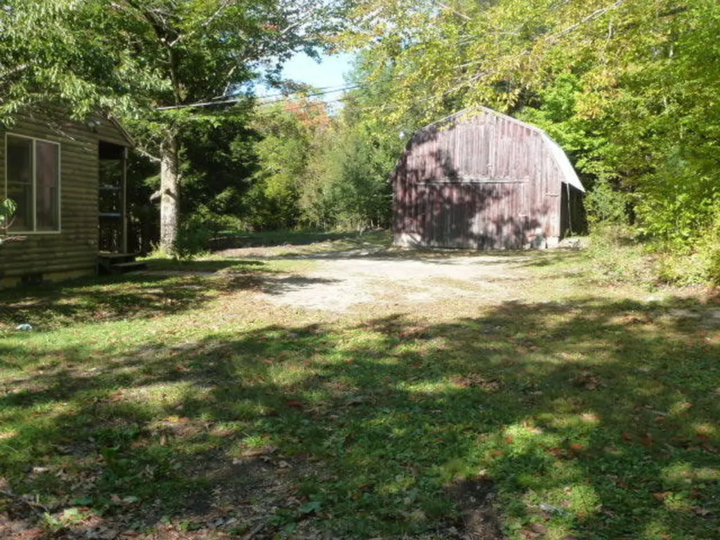 22 Davis Farm Road Raymond ME 04071