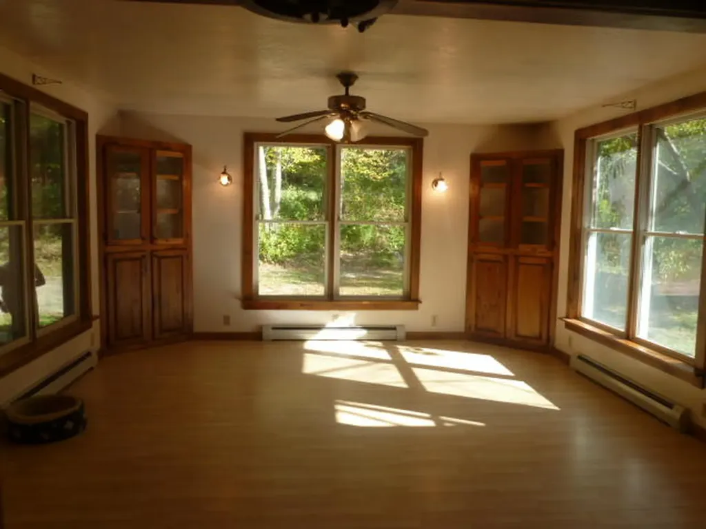 22 Davis Farm Road Raymond ME 04071