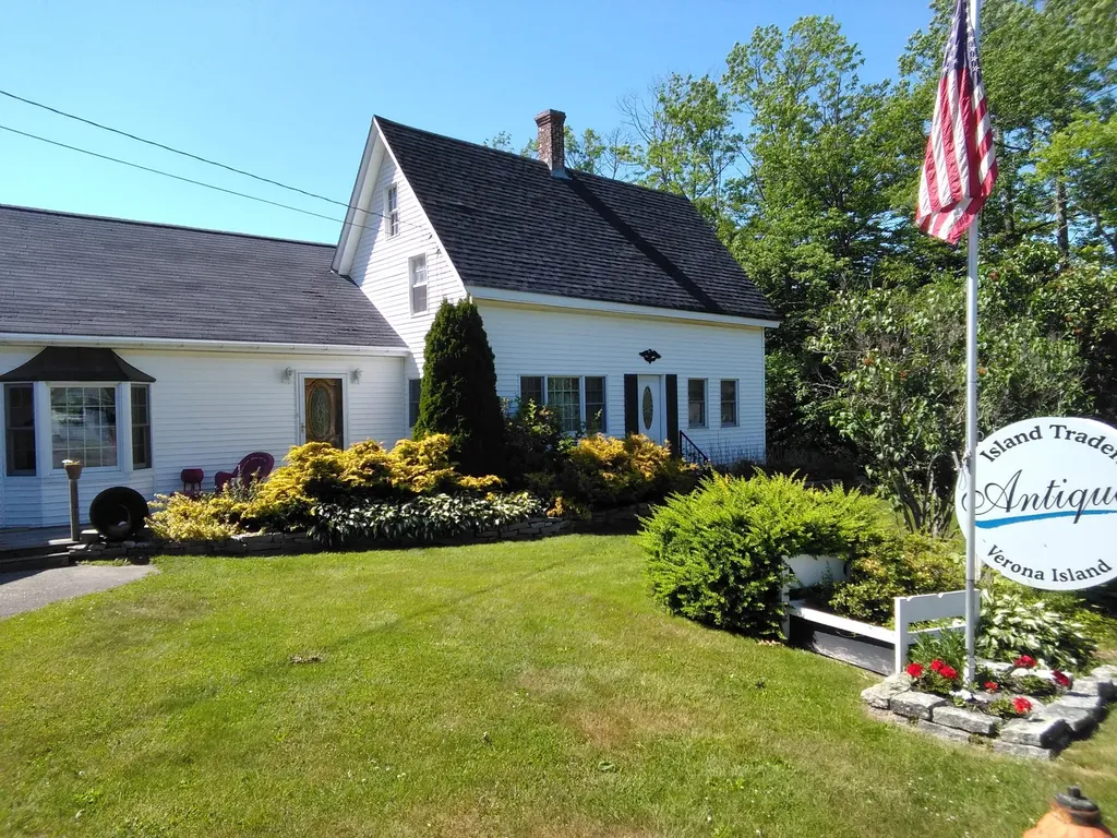 67 Us Highway 1 Verona Island ME 04416