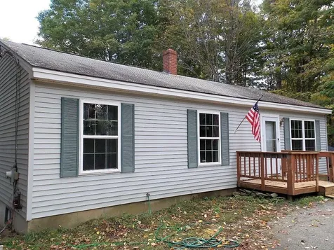 2219 West River Road Sidney ME 04330