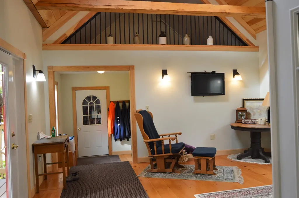21 Veazie Road Searsport ME 04974