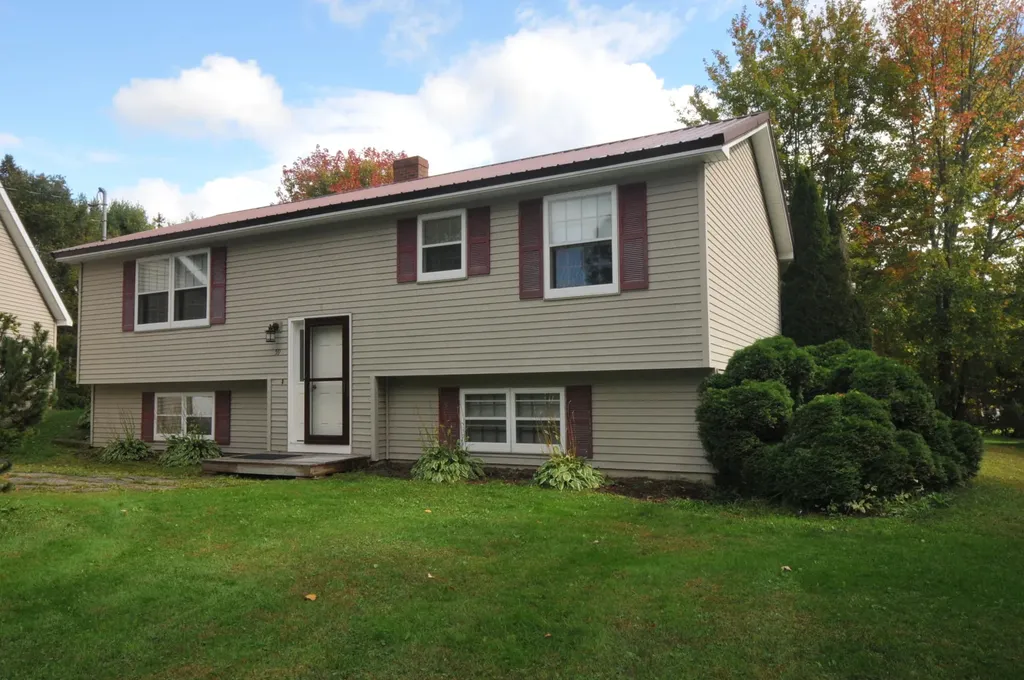 59 Black Stream Drive Levant ME 04456