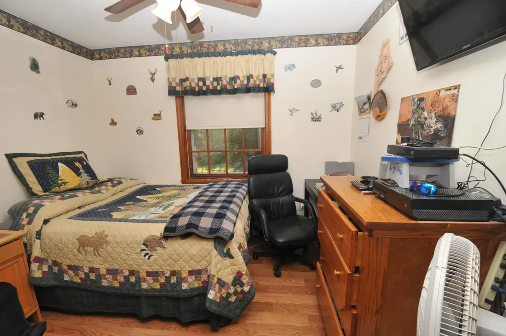 59 Black Stream Drive Levant ME 04456
