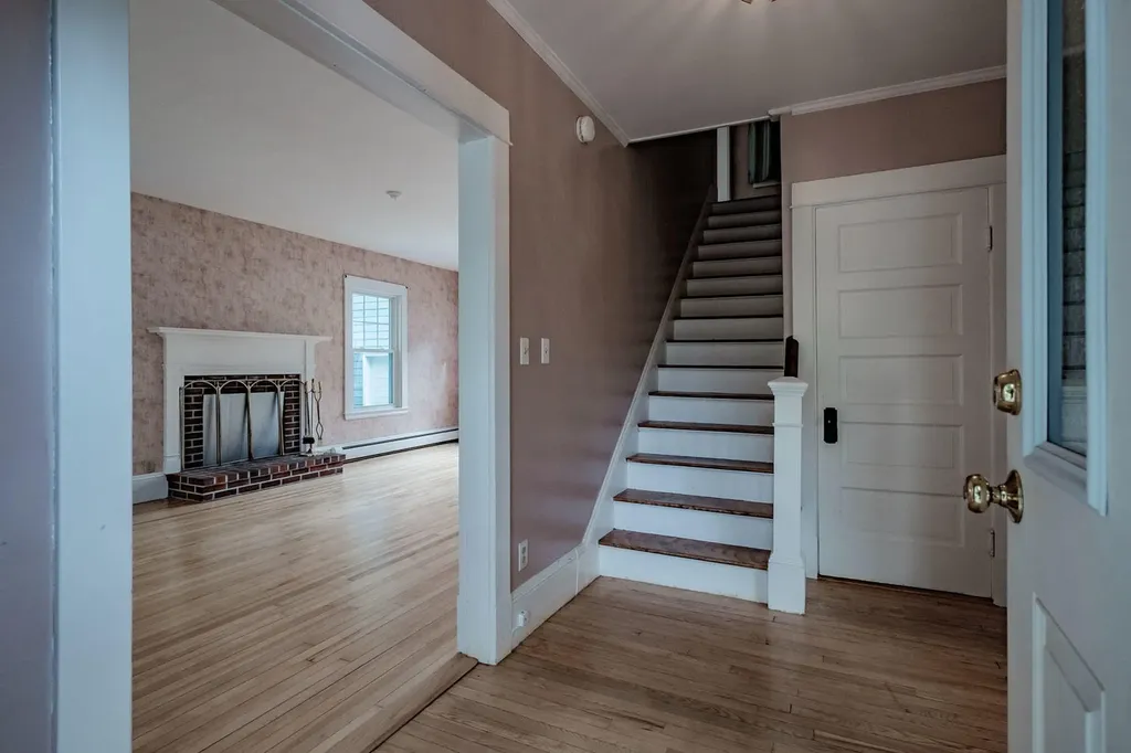 26 Webster Avenue Westbrook ME 04092