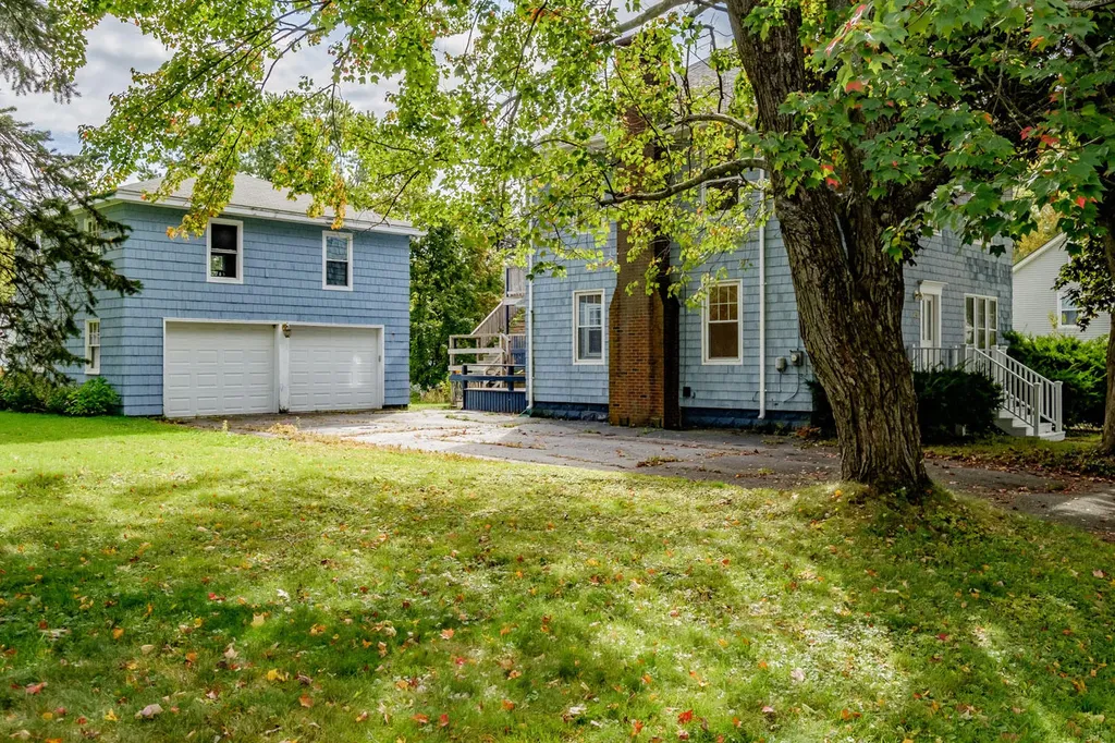 26 Webster Avenue Westbrook ME 04092