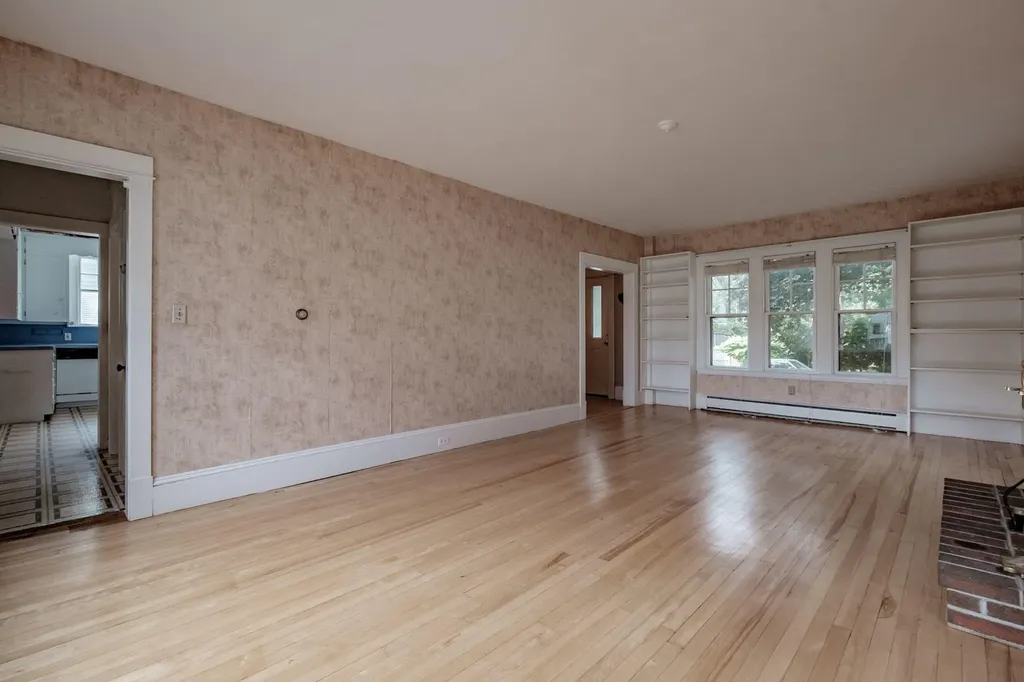 26 Webster Avenue Westbrook ME 04092