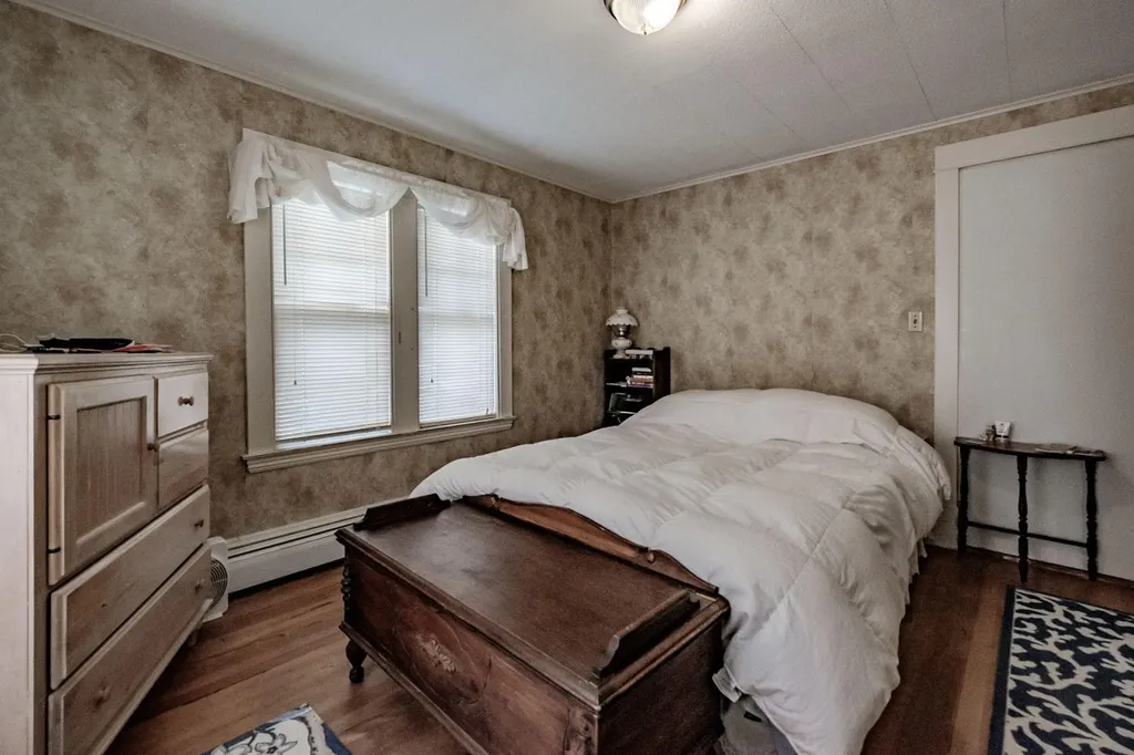 26 Webster Avenue Westbrook ME 04092