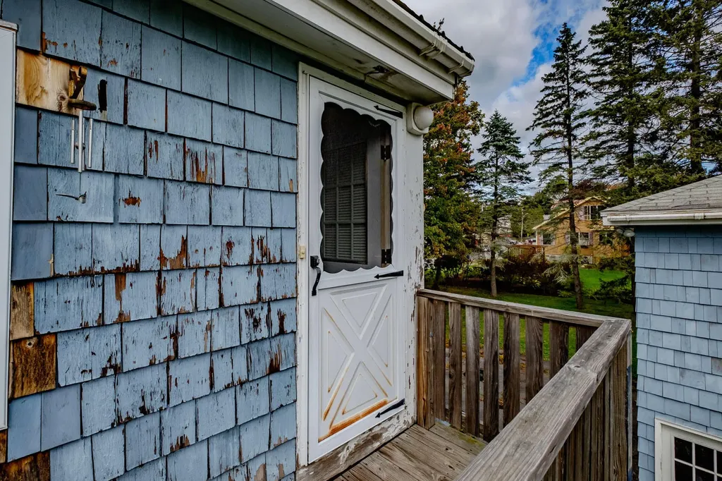 26 Webster Avenue Westbrook ME 04092
