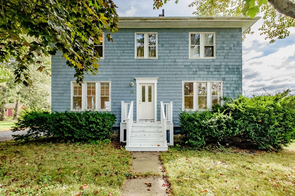 26 Webster Avenue Westbrook ME 04092