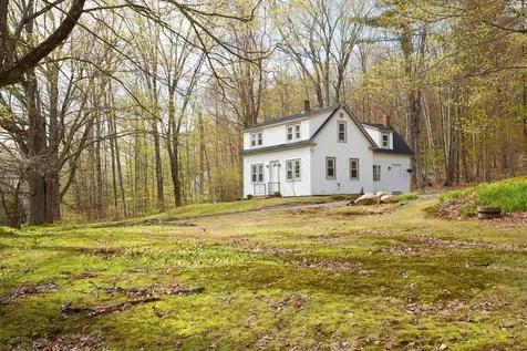 81 Falmouth Road Windham ME 04062