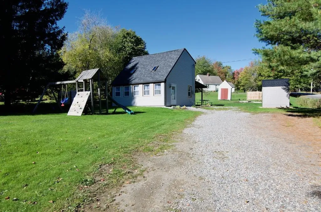 119 Oakland Road Fairfield ME 04937