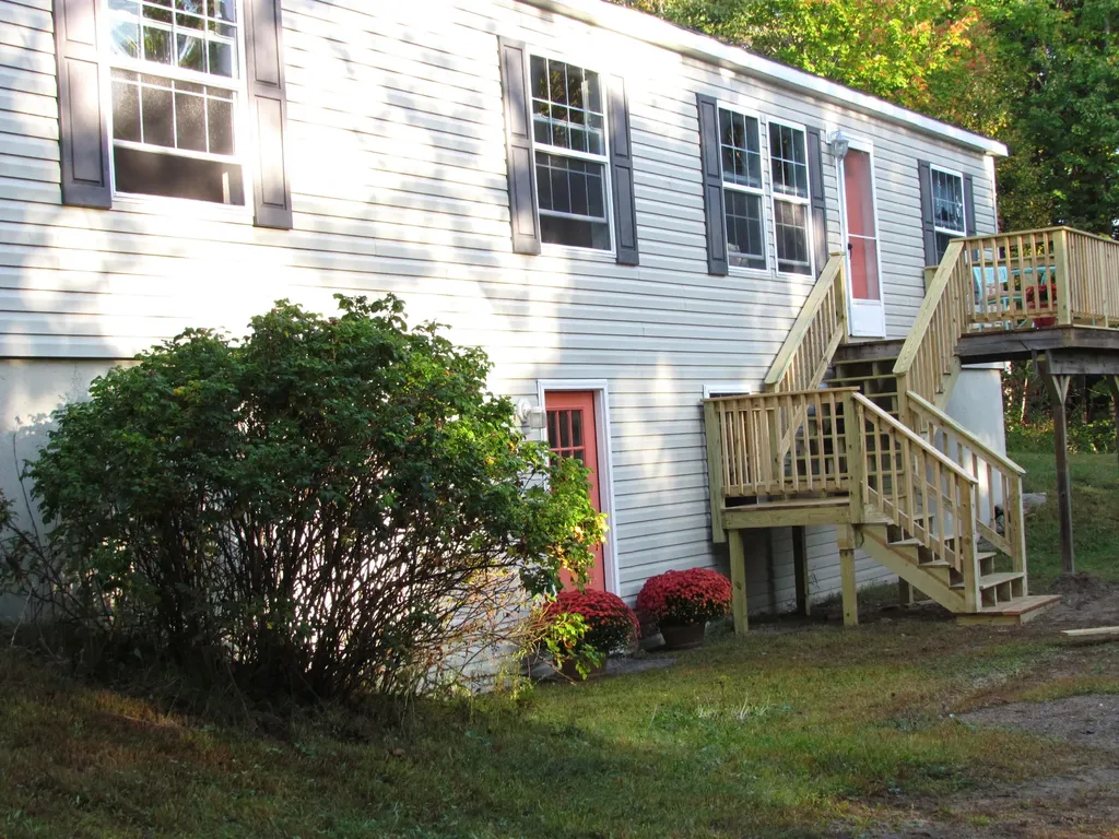 3 Victory Lane Phippsburg ME 04562