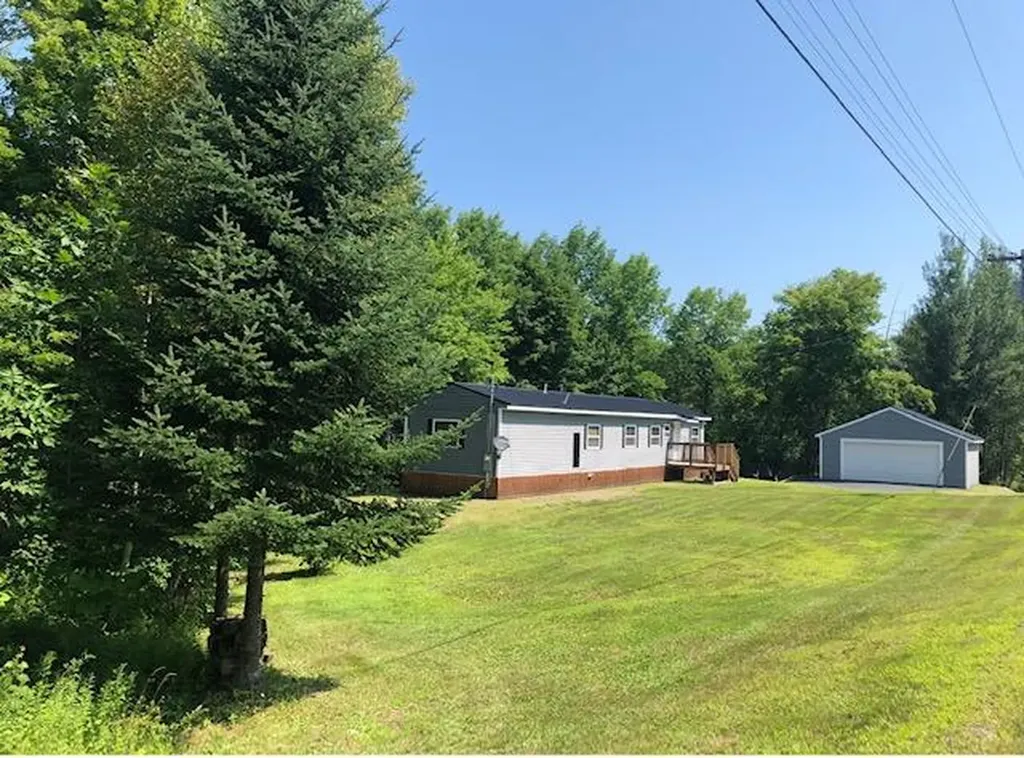 128 Athens Road Harmony ME 04942