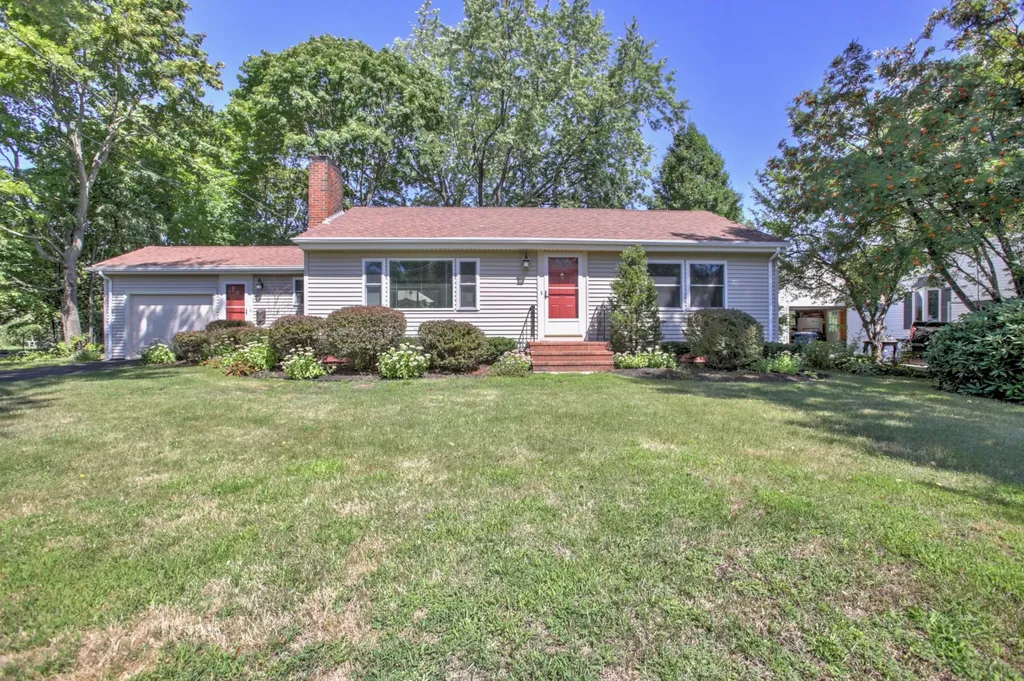32 Mackworth Street Portland ME 04103