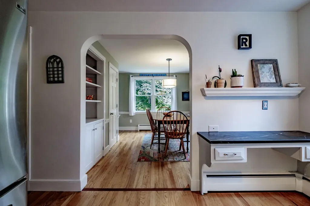 153 Cousins Street Yarmouth ME 04096