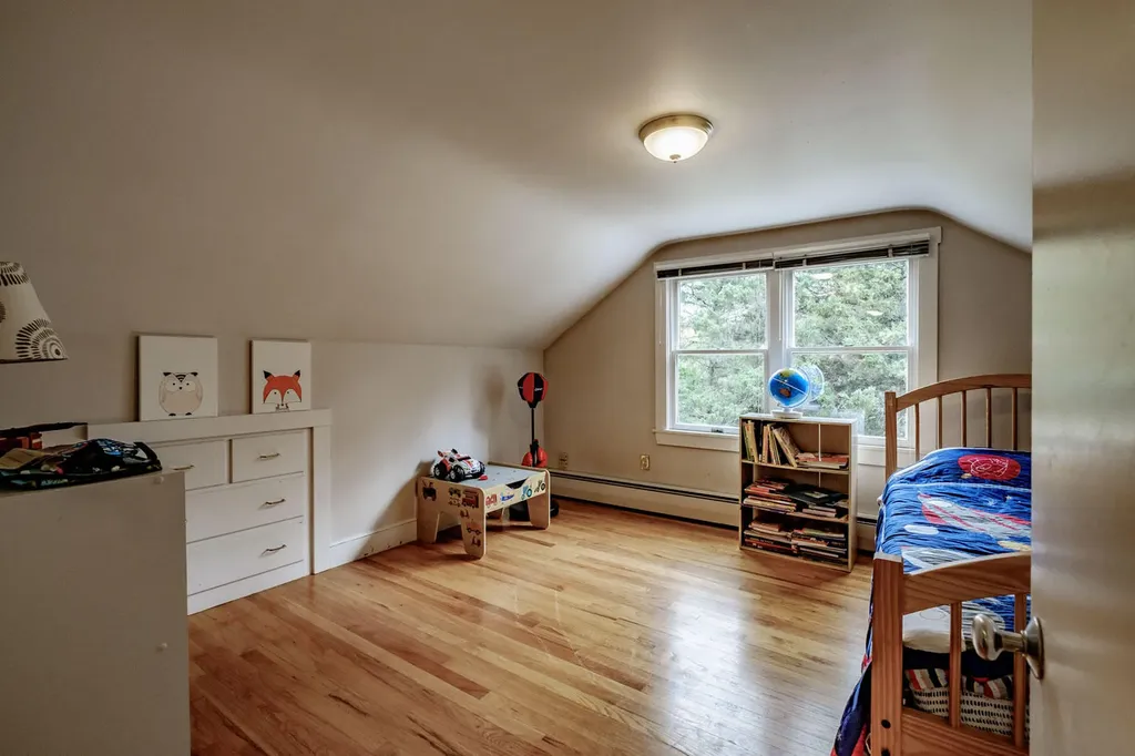 153 Cousins Street Yarmouth ME 04096
