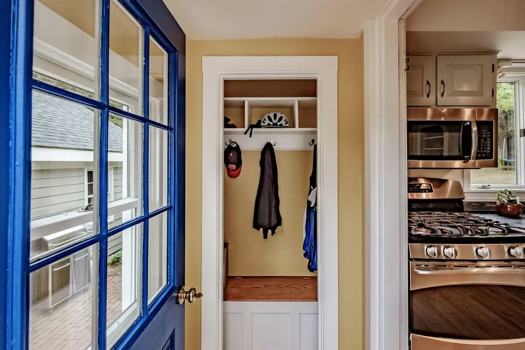 153 Cousins Street Yarmouth ME 04096