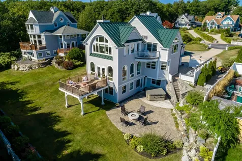 31 Summer Place Portland ME 04103