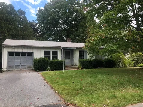 15 Pinewood Drive Topsham ME 04086