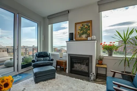 167 Newbury Street Portland ME 04101