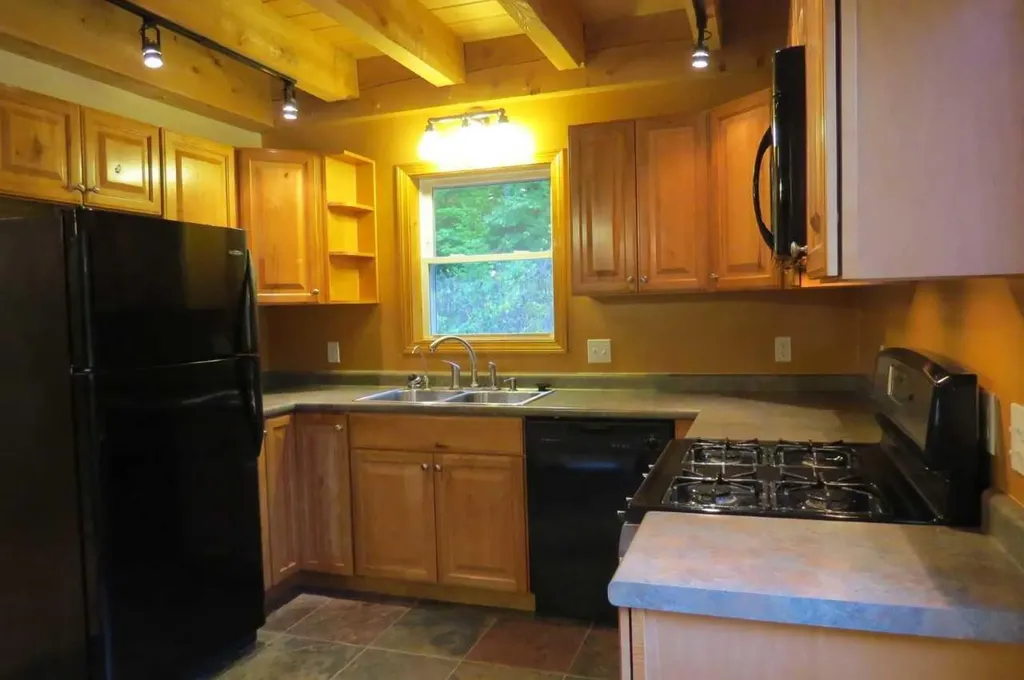 8 West Branch Road Mariaville ME 04605