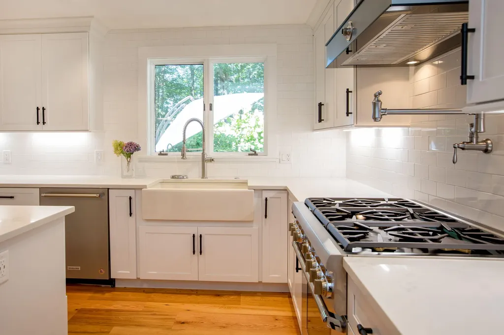 33 Meadowbrook Road Brunswick ME 04011