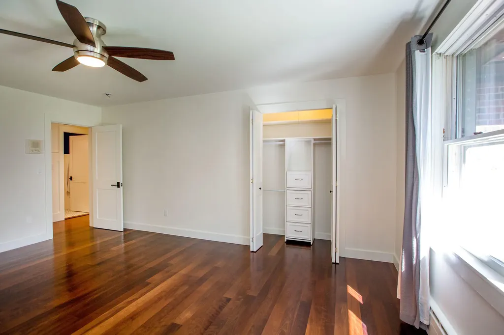 33 Meadowbrook Road Brunswick ME 04011