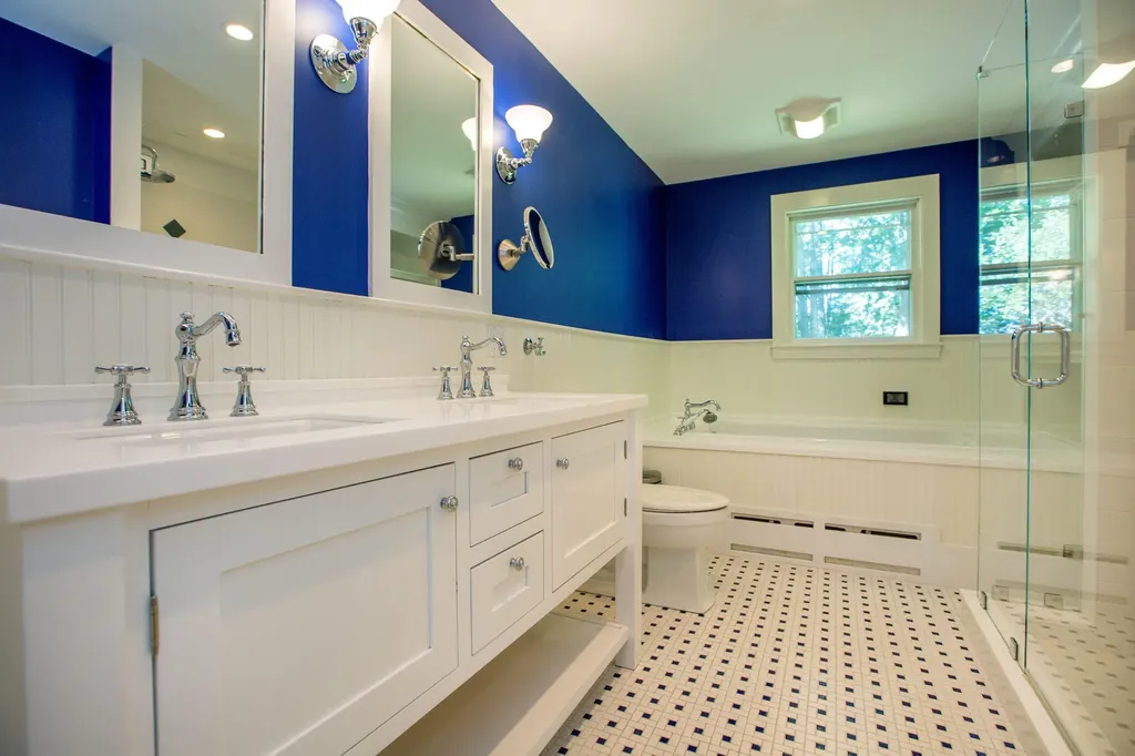 33 Meadowbrook Road Brunswick ME 04011