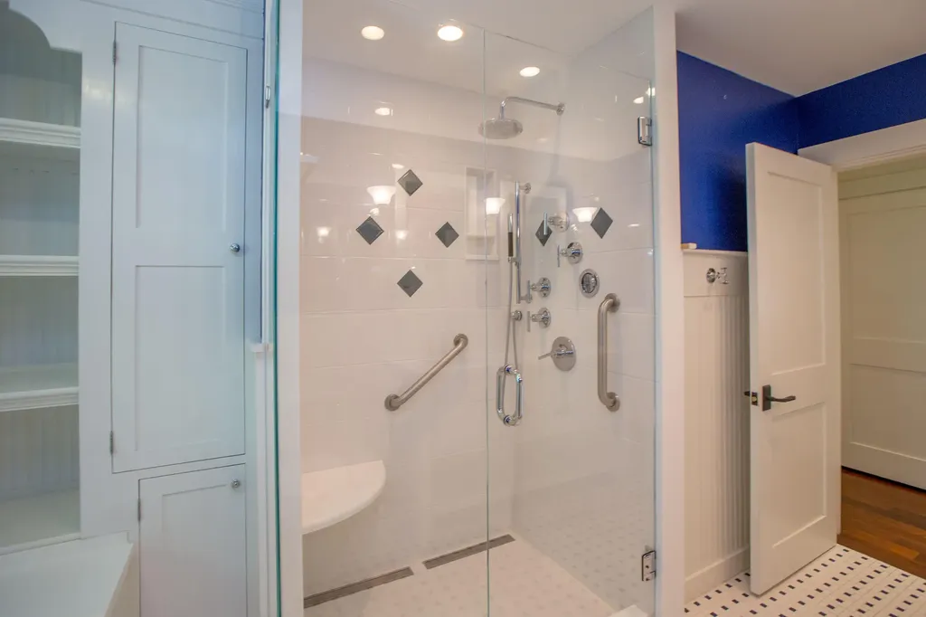 33 Meadowbrook Road Brunswick ME 04011