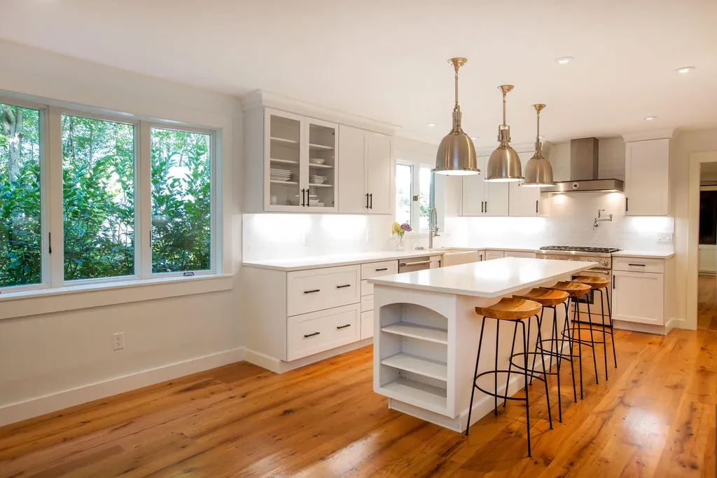 33 Meadowbrook Road Brunswick ME 04011
