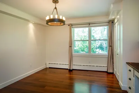 33 Meadowbrook Road Brunswick ME 04011