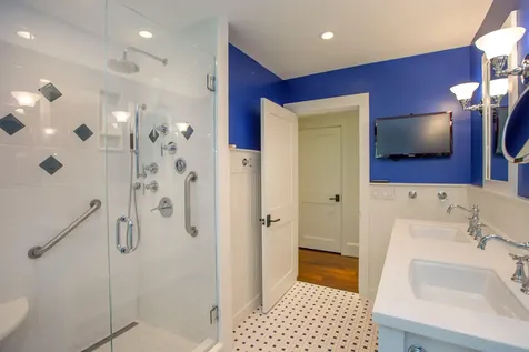 33 Meadowbrook Road Brunswick ME 04011