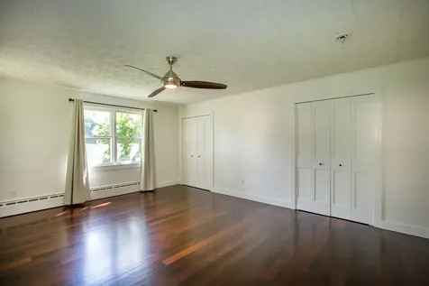 33 Meadowbrook Road Brunswick ME 04011