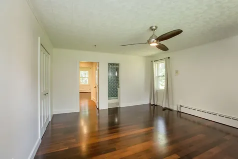 33 Meadowbrook Road Brunswick ME 04011