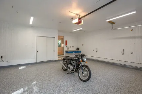 33 Meadowbrook Road Brunswick ME 04011