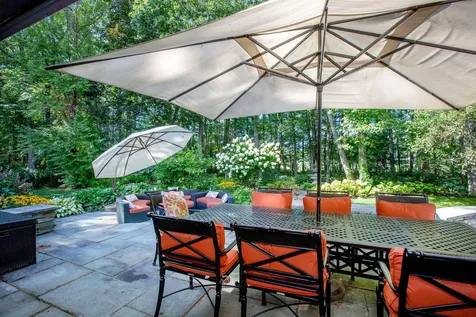 33 Meadowbrook Road Brunswick ME 04011