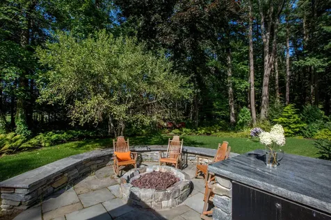 33 Meadowbrook Road Brunswick ME 04011