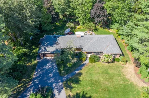 33 Meadowbrook Road Brunswick ME 04011
