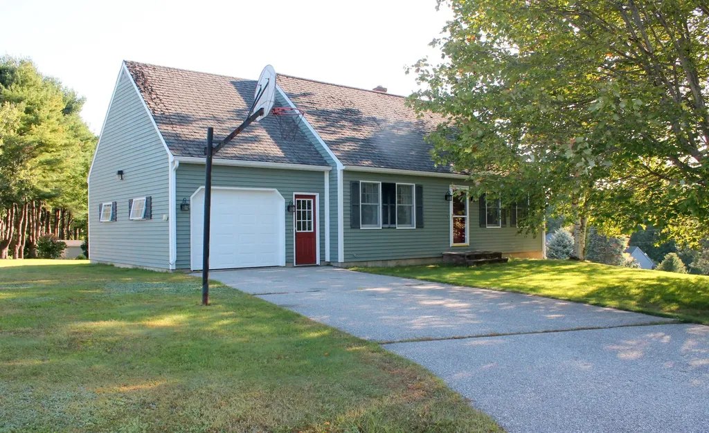 46 Cherry Vale Circle Auburn ME 04210