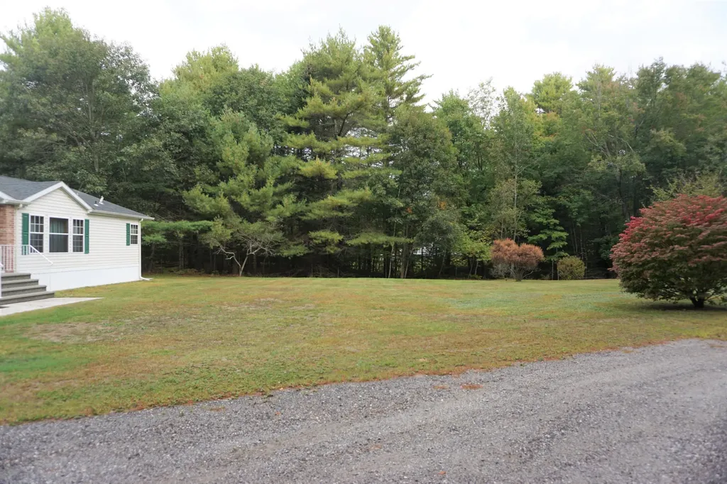 40 Cotton Road Lisbon ME 04250