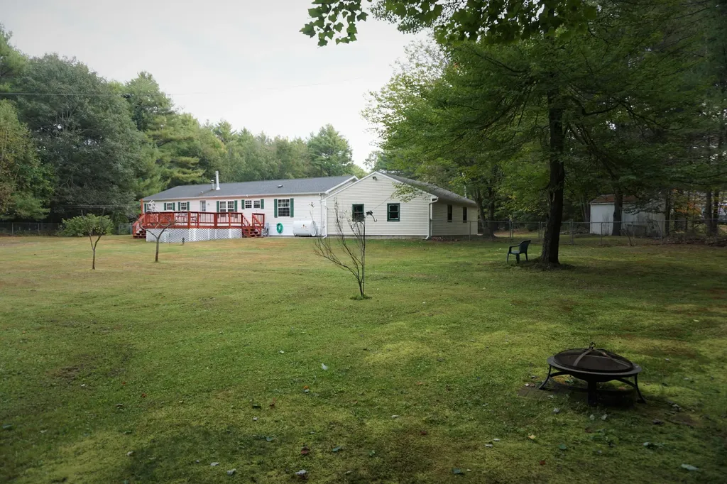 40 Cotton Road Lisbon ME 04250
