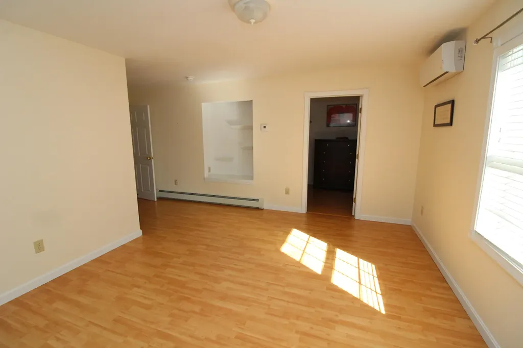 3242 Union Street Glenburn ME 04401