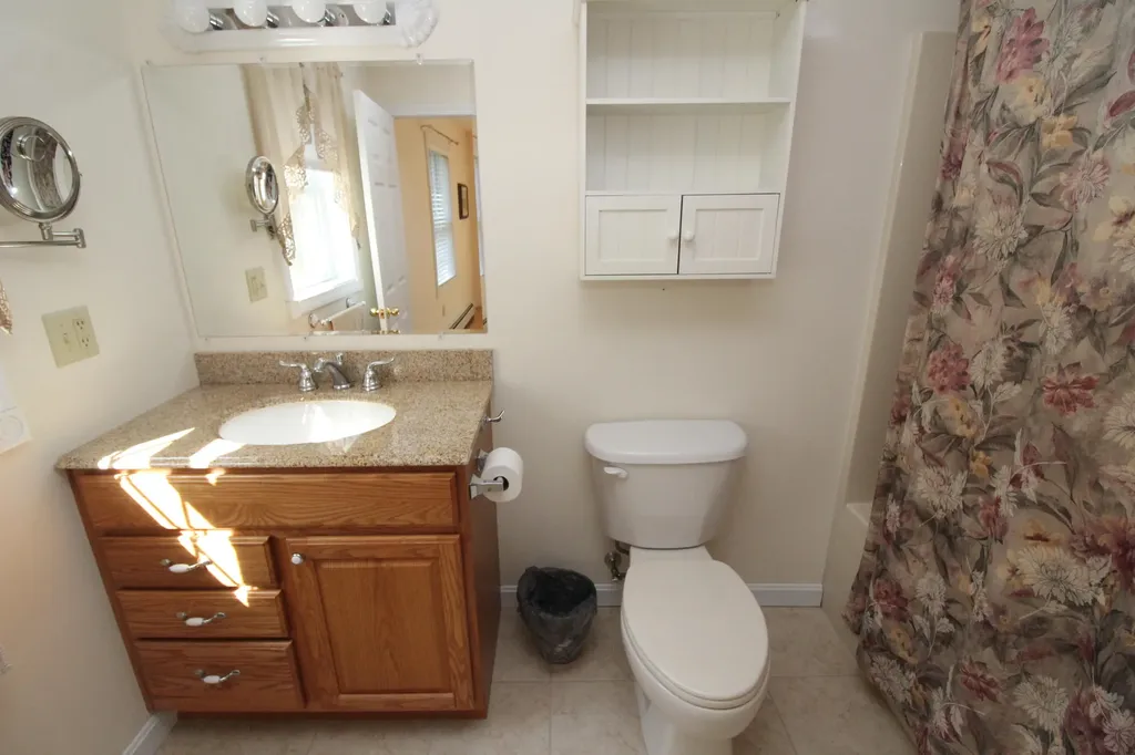 3242 Union Street Glenburn ME 04401