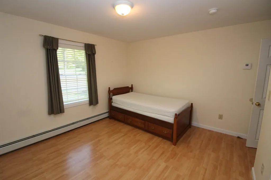 3242 Union Street Glenburn ME 04401