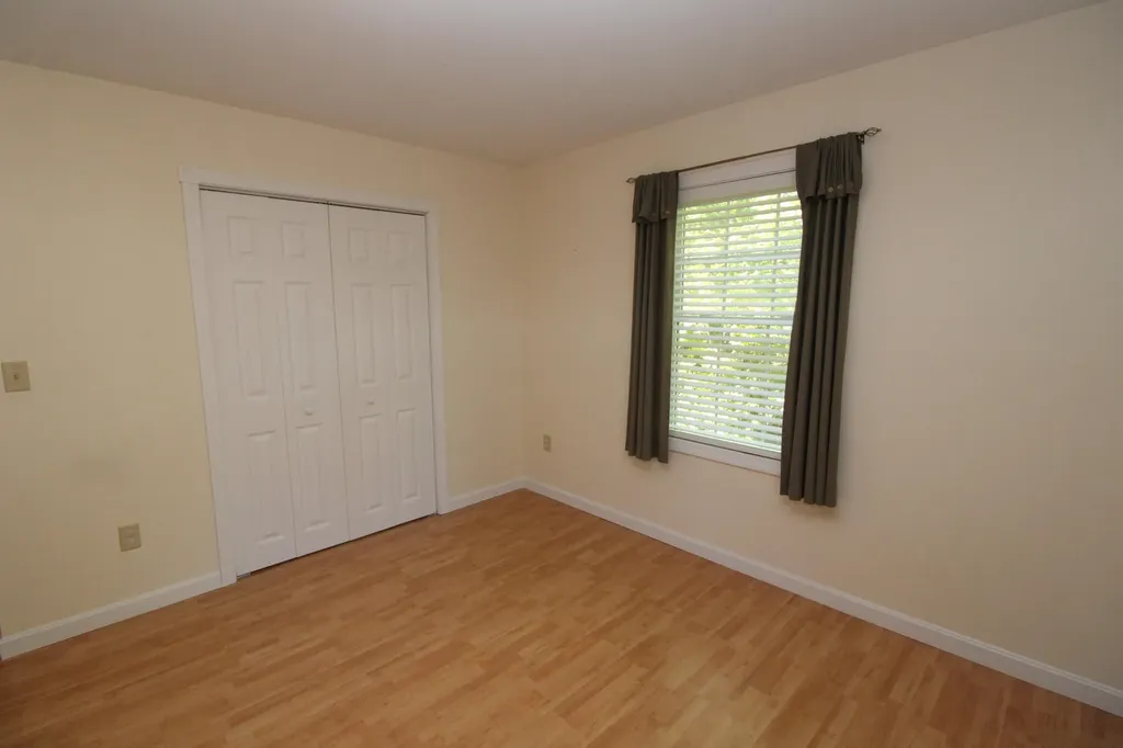 3242 Union Street Glenburn ME 04401