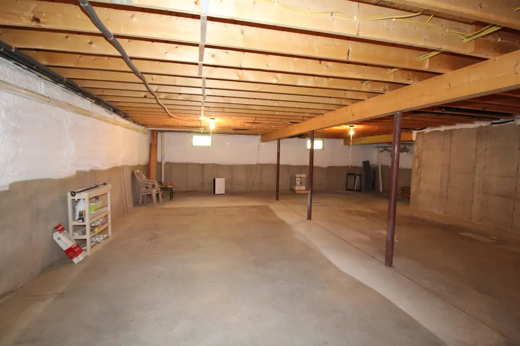 3242 Union Street Glenburn ME 04401