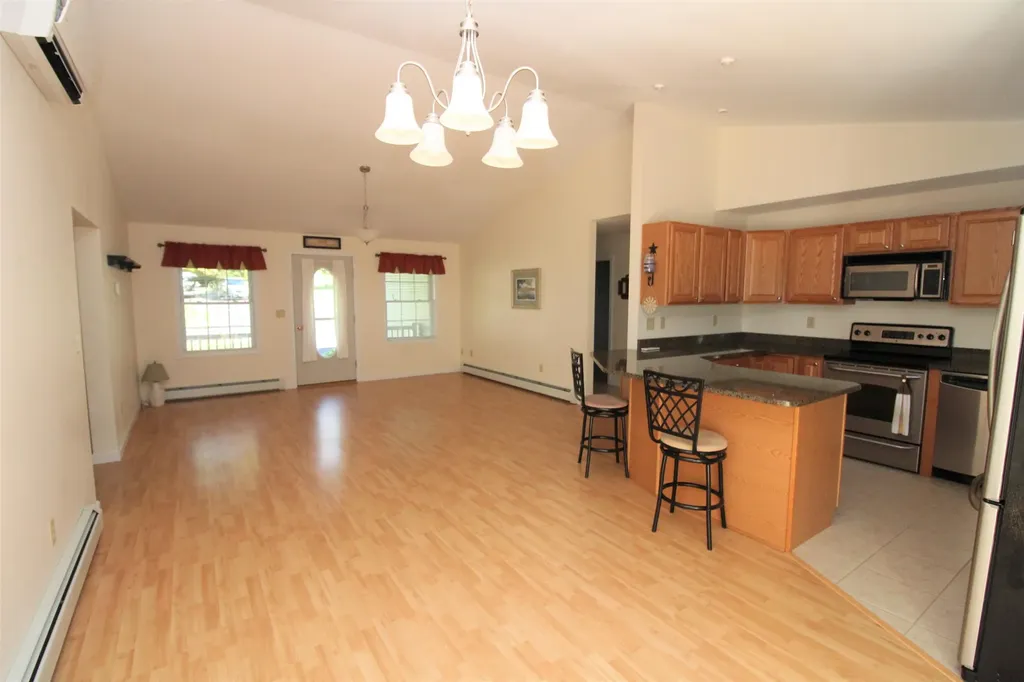 3242 Union Street Glenburn ME 04401
