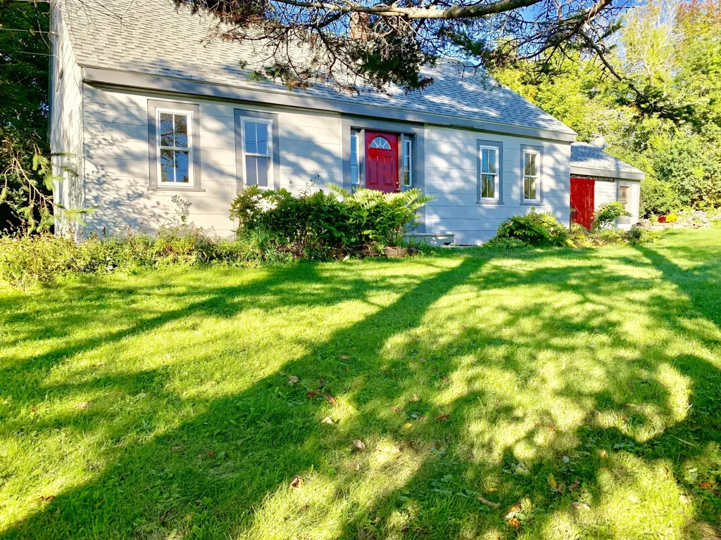 441 Town Farm Road Bucksport ME 04416