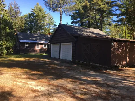 8 Shore Road Windham ME 04062